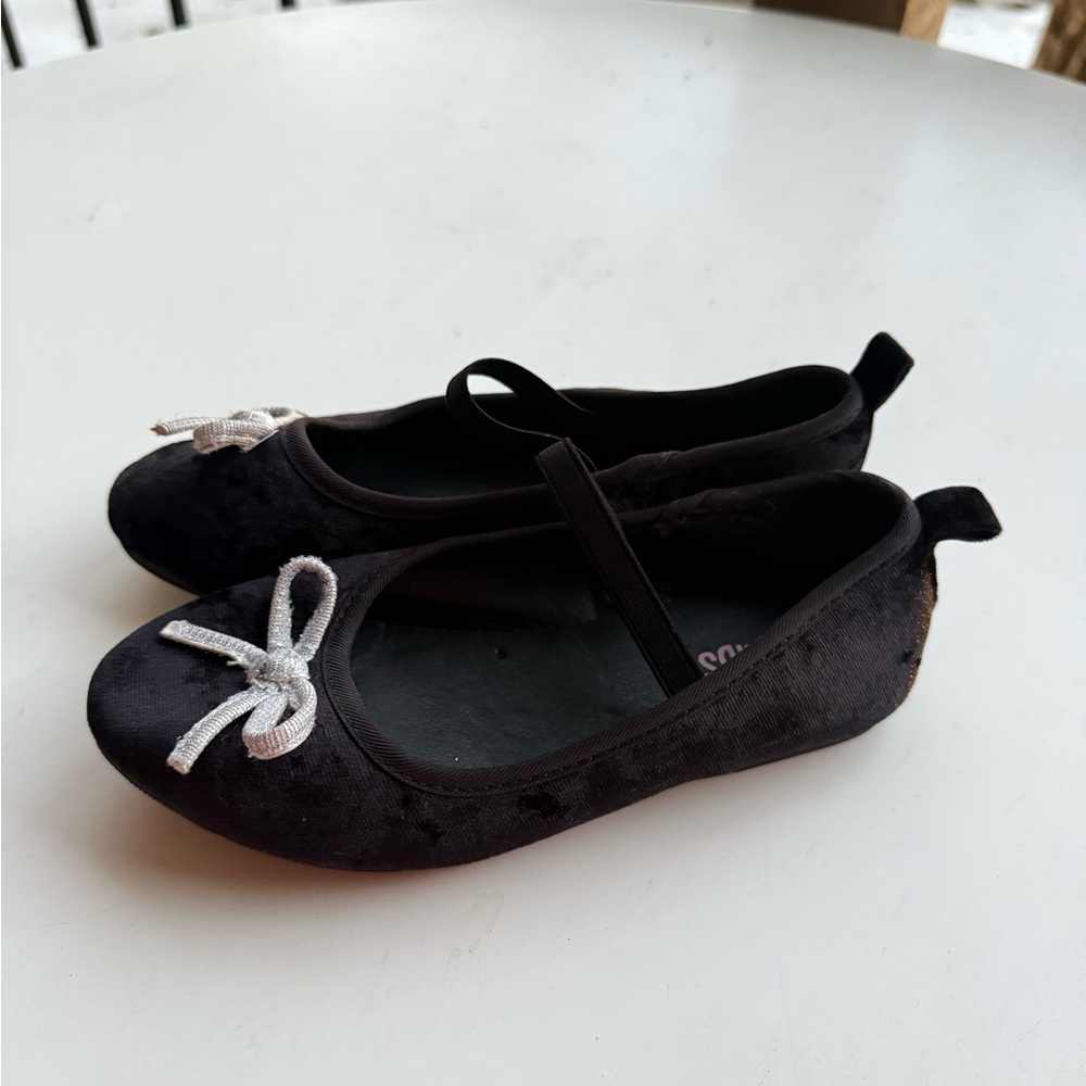 Stylish Black Kids Shoes with Bow
